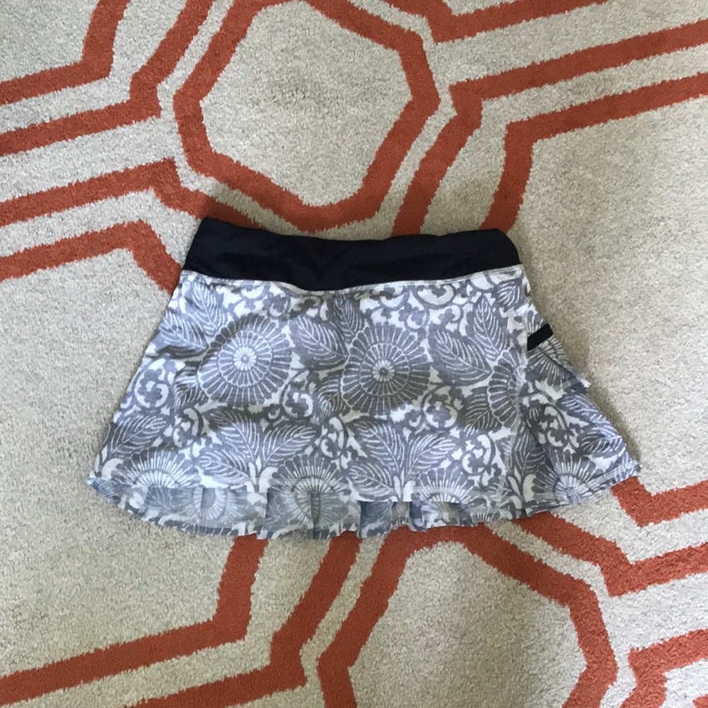 LuluLemon Athletica Grey Printed Tennis Skirt
